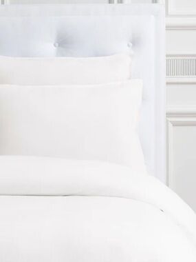 Jonathan Adler White Percale Pillowcases set of 2 white standard